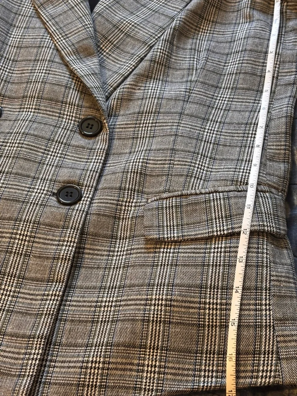 🌸 Johnny Becca Grey Plaid Double-Breasted Blazer Women’s Size Medium